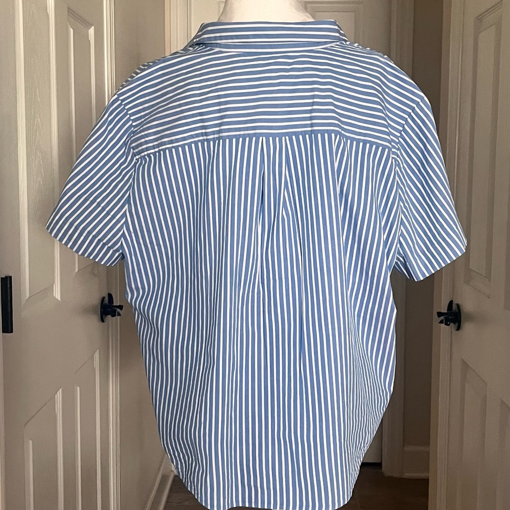 J. Crew Women's Blue and White Striped short sleeve Poplin Popover Top.NWT - Picture 4 of 9